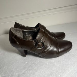 Pierre Dumas Flexible Desire-11 Brown Slip On Heeled Booties Boots Women’s 6.5M